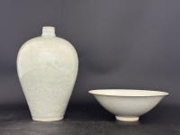 宋湖田窑影青龙纹梅瓶·婴戏纹碗组